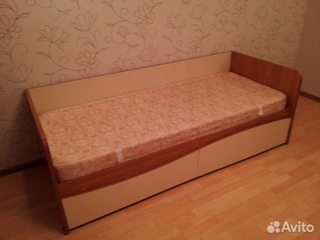 Кровать полуторка с ящиками