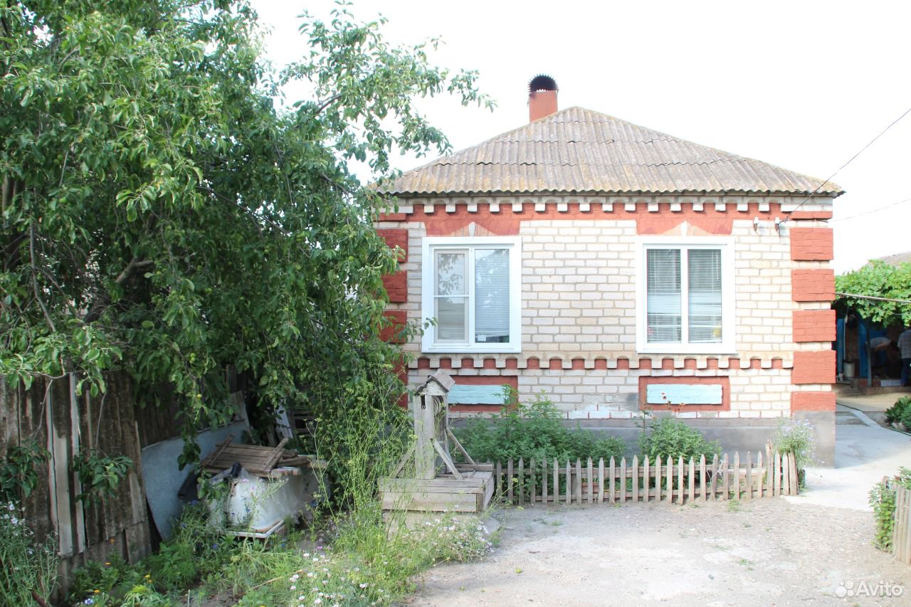 Дом в селе Левокумском