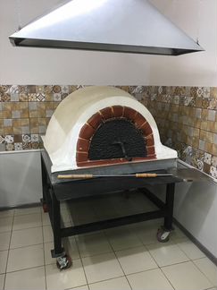 Каменная пицца-печь