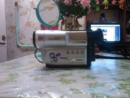 Видеокамера SAMSUNG