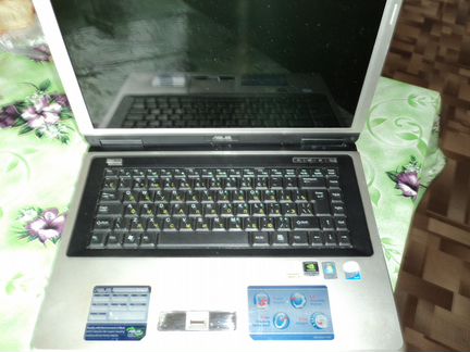 Ноутбук asus C90S не рабочий