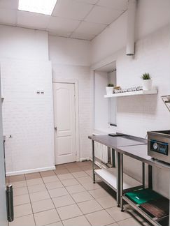 Готовая кухня с оборудованием - 30 кв2
