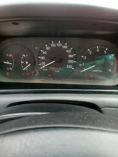 Toyota Camry 2.2 МТ, 1998, седан