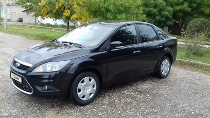 Ford Focus 1.8 МТ, 2009, седан