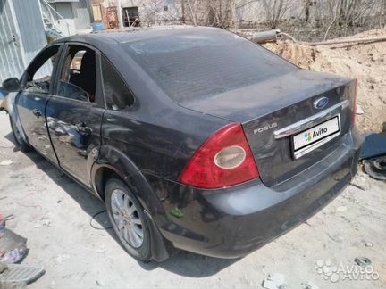 Ford Focus 1.4 МТ, 2006, 130 000 км