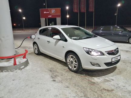 Opel Astra 1.4 МТ, 2010, 135 000 км