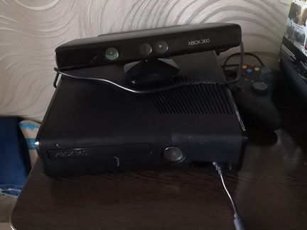 Приставка Xbox 360 250 гб
