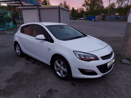Opel Astra 1.6 МТ, 2014, 170 000 км
