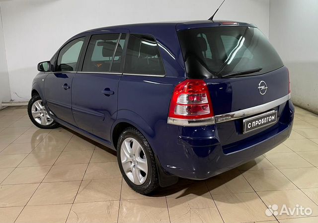 Opel Zafira `2011