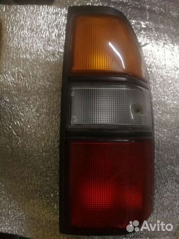 Фонарь на toyota land kruiser prado