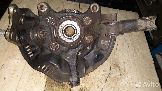 Цапфа рулевая правая Toyota Corolla 150 1.6