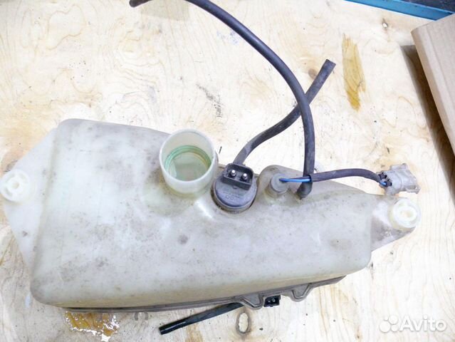 Бачок омывателя Вольво 850 1992-1997 4,5 L