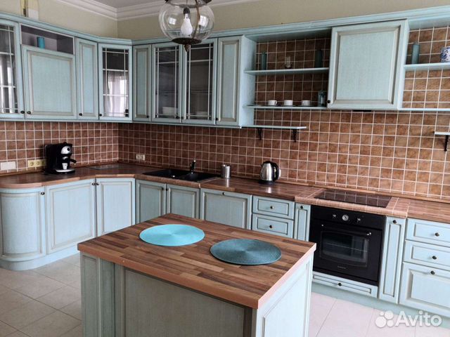 

2-к. квартира, 75 м², 2 кровати