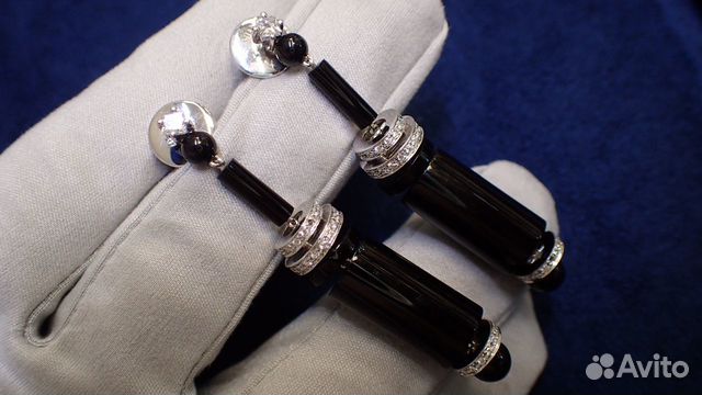 Золотые серьги с ониксами Damiani