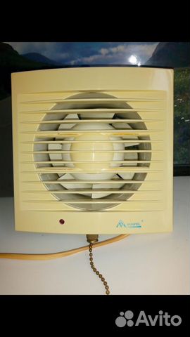 Бесшумный вытяжной вентилятор для помещения