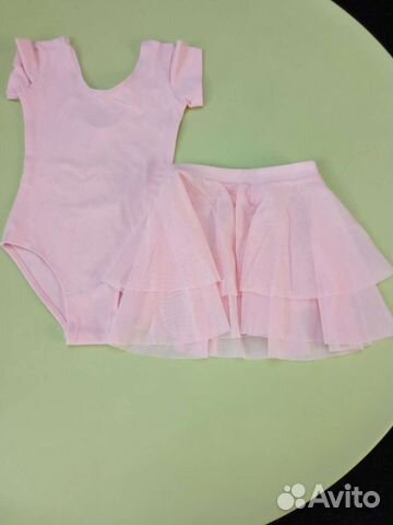 Спортивный купальник для девочки с юбочкой