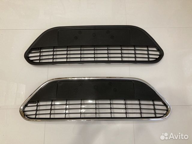 Решетка в бампер Ford Focus II (2008-2011)