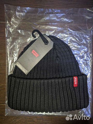 Шапка Levis