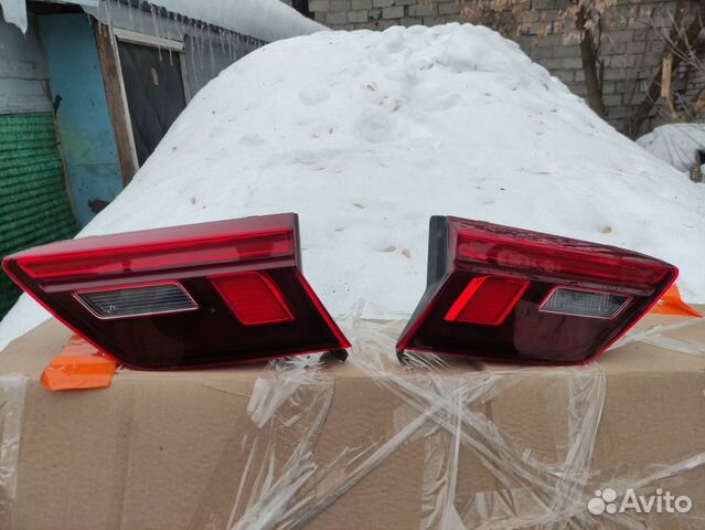 Фонари задние внутренние