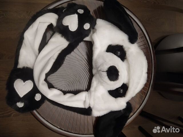 Шапка панда с поднимающимися ушами