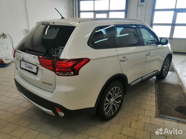 Mitsubishi Outlander 2.4 CVT, 2015, 153 774 км