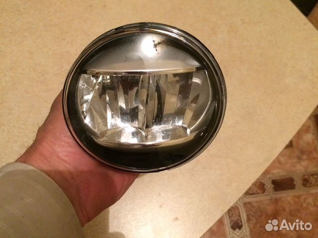 Противотуманная фара Toyota Camry v70 левая