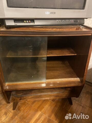 Тумба под телевизор