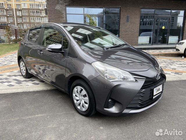 Toyota Vitz 1.0 CVT, 2017, 74 000 км