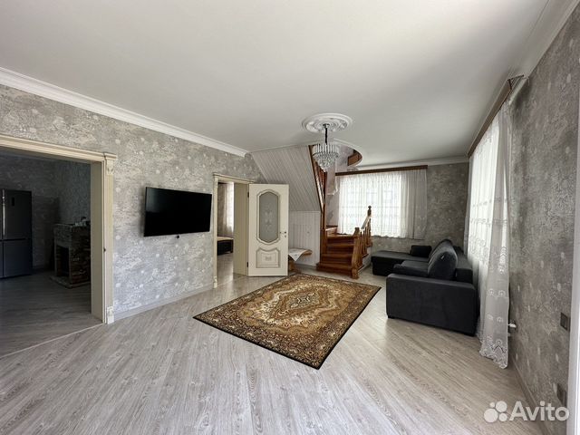 

4-к. коттедж, 200 м²