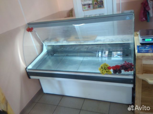 Холодильный шкаф б/у Холодильный шкаф б/у