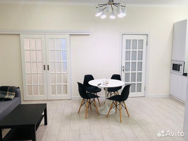 

2-к. квартира, 54 м², 4/8 эт.
