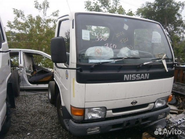 Nissan 2.7мт, 1995, 200000км