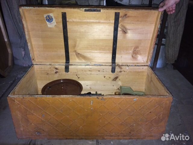 Старинный сундук