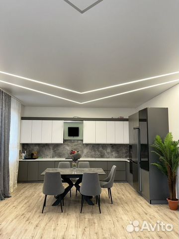 

5-к. коттедж, 240 м²