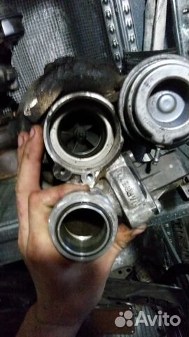 Турбина BMW бмв Ф01/02 4.4 N63B44 F01/02 Турбина BMW бмв Ф01/02 4.4 N63B44 F01/02