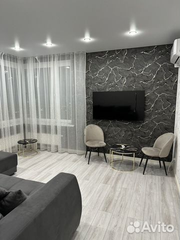 

2-к. квартира, 56 м², 14/19 эт.