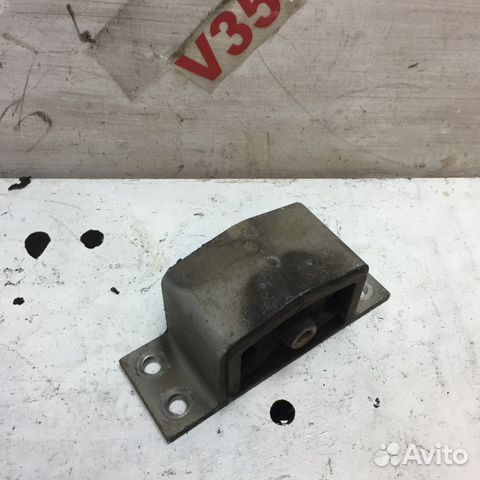 Подушка опора АКПП Infiniti FX35 FX45 S50