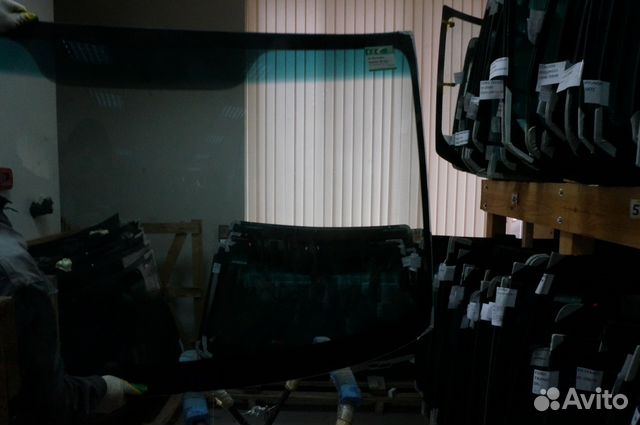 Стекло лобовое Mercedes Sprinter 06(Спринтер)