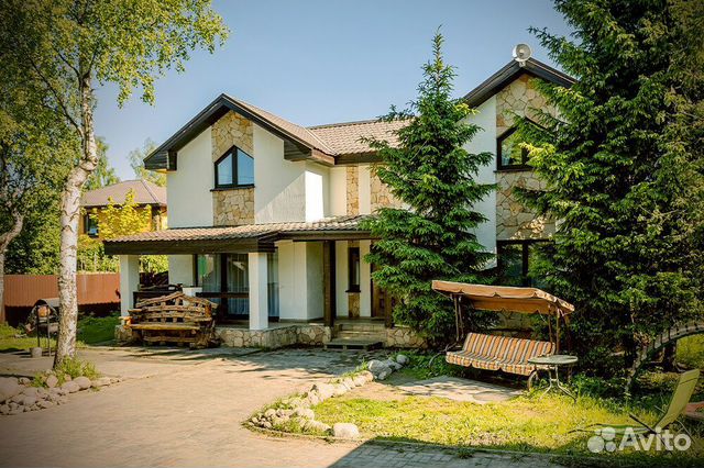 

6-к. дом, 242 м²