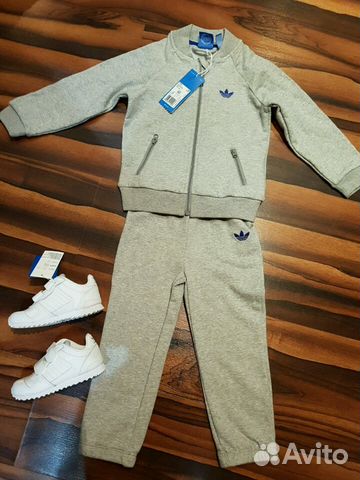 Костюм спортивный Adidas новый детский 92 р Костюм спортивный Adidas новый детский 92 р