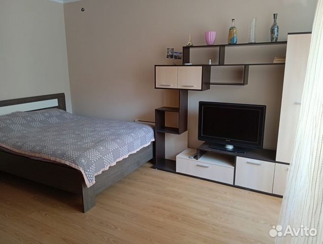 

1-к. квартира, 42 м², 1 кровать