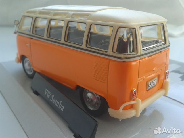 Масштабная модель а/м VW Samba 1/43