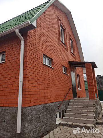 

Коттедж 200 м²