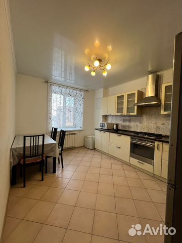

2-к. квартира, 68 м², 2 кровати