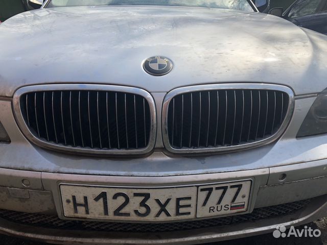 Капот бмв е65. BMW 750 решётка капота. БМВ е66 Рестайлинг. BMW 750 верхняя решётка капота.