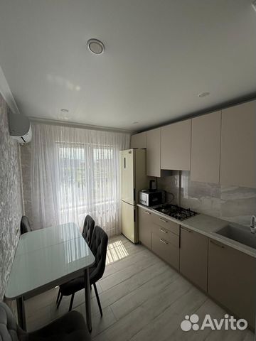 

2-к. квартира, 60 м², 6/9 эт.