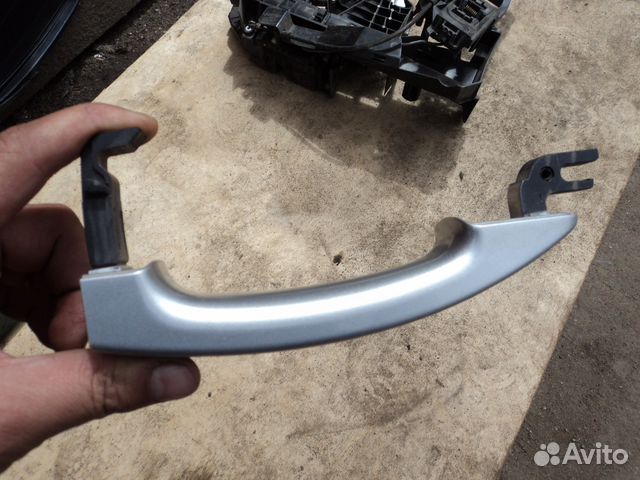 Ручка передней двери Ford Focus 2
