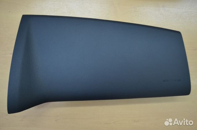 Крышка (вкладыш в торпедо) Suzuki