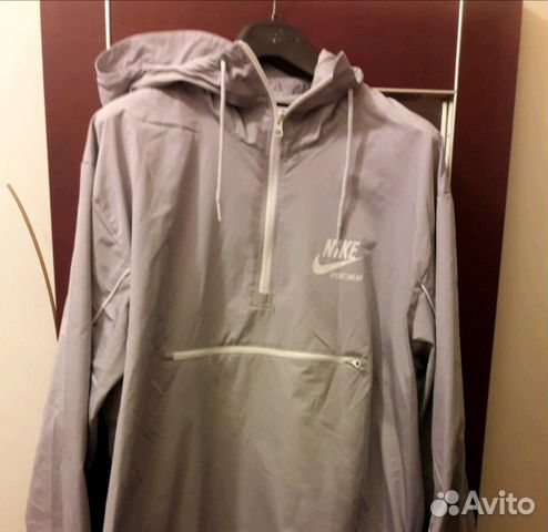 Куртка Nike оригинал новая с ярлыком Куртка Nike оригинал новая с ярлыком