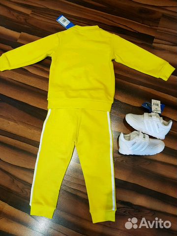 Новый спортивный детский костюм Adidas 104 р Новый спортивный детский костюм Adidas 104 р